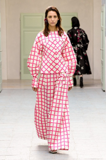 Fotoservizio/FW 19-20/WOMEN/SFILATA/GILBERTO CALZOLARI/DP2/9