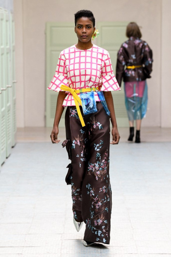 Fotoservizio/FW 19-20/WOMEN/SFILATA/GILBERTO CALZOLARI/DP2/11
