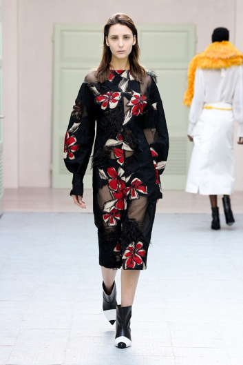 Fotoservizio/FW 19-20/WOMEN/SFILATA/GILBERTO CALZOLARI/DP2/24