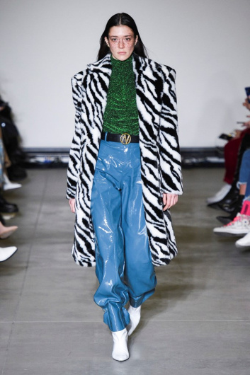 Fotoservizio/FW 19-20/WOMEN/SFILATA/ANNAKIKI/DP2/0