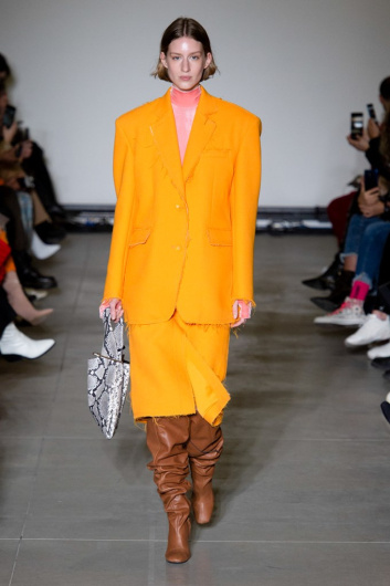 Fotoservizio/FW 19-20/WOMEN/SFILATA/ANNAKIKI/DP2/6