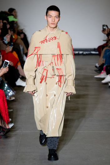 Fotoservizio/FW 19-20/WOMEN/SFILATA/ANNAKIKI/DP2/11