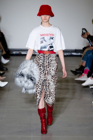 Fotoservizio/FW 19-20/WOMEN/SFILATA/ANNAKIKI/DP2/32