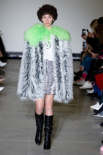 Fotoservizio/FW 19-20/WOMEN/SFILATA/ANNAKIKI/DP2/23