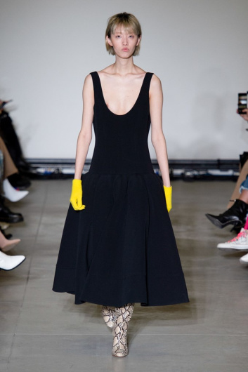 Fotoservizio/FW 19-20/WOMEN/SFILATA/ANNAKIKI/DP2/26