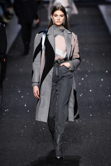 Fotoservizio/FW 19-20/WOMEN/SFILATA/ALBERTA FERRETTI/DP2/11