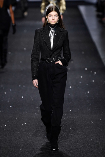 Fotoservizio/FW 19-20/WOMEN/SFILATA/ALBERTA FERRETTI/DP2/7