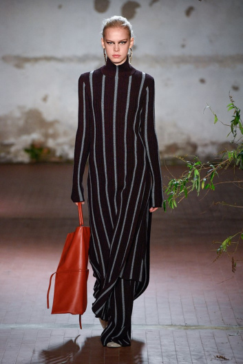 Fotoservizio/FW 19-20/WOMEN/SFILATA/JIL SANDER/DP2/13