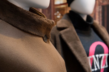 Fotoservizio/FW 19-20/WOMEN/PRESENTAZIONE/CINZIA ROCCA/DP2/31