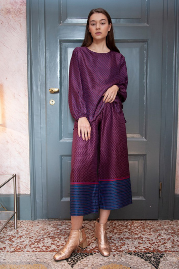 Fotoservizio/FW 19-20/WOMEN/PRESENTAZIONE/CARLOTTA CANEPA/DP2/17
