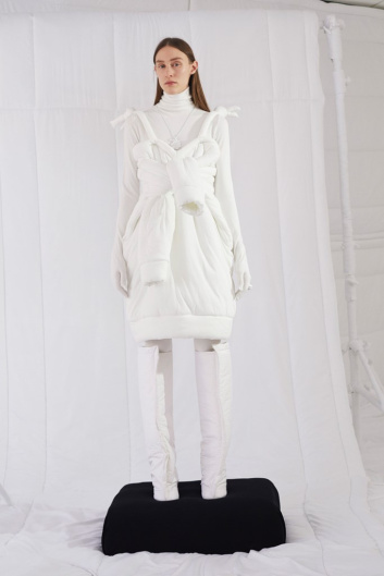 Fotoservizio/FW 19-20/WOMEN/PRESENTAZIONE/MM6 MAISON MARGIELA/DP2/7