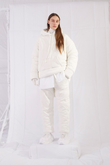 Fotoservizio/FW 19-20/WOMEN/PRESENTAZIONE/MM6 MAISON MARGIELA/DP2/18