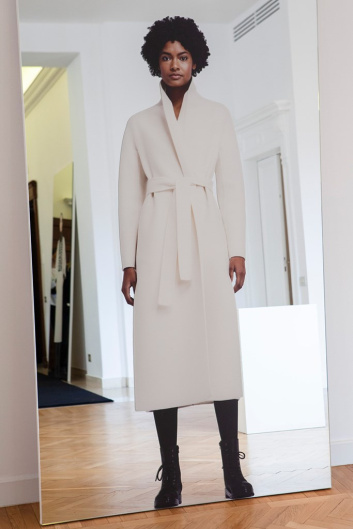 Fotoservizio/FW 19-20/WOMEN/PRESENTAZIONE/MILA SCHÖN/DP2/10