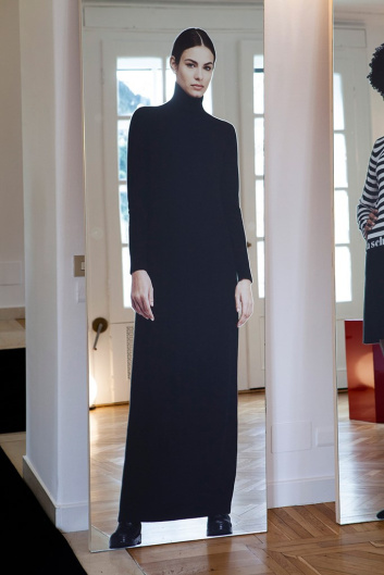 Fotoservizio/FW 19-20/WOMEN/PRESENTAZIONE/MILA SCHÖN/DP2/13