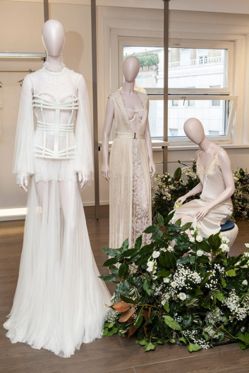 Fotoservizio/FW 19-20/WOMEN/PRESENTAZIONE/LA PERLA/DP2/0