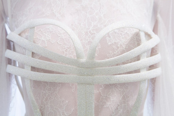 Fotoservizio/FW 19-20/WOMEN/PRESENTAZIONE/LA PERLA/DP2/25