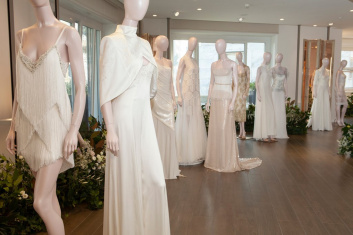 Fotoservizio/FW 19-20/WOMEN/PRESENTAZIONE/LA PERLA/DP2/24