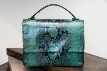 Fotoservizio/FW 19-20/WOMEN/PRESENTAZIONE/MORESCHI/DP2/11