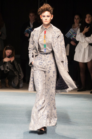 Fotoservizio/FW 19-20/WOMEN/PRESENTAZIONE/TIZIANO GUARDINI/DP2/12