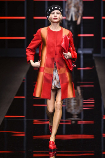 Fotoservizio/FW 19-20/WOMEN/SFILATA/EMPORIO ARMANI/DP2/9