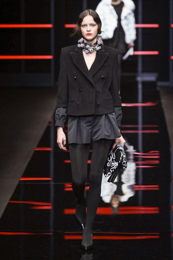 Fotoservizio/FW 19-20/WOMEN/SFILATA/EMPORIO ARMANI/DP2/5