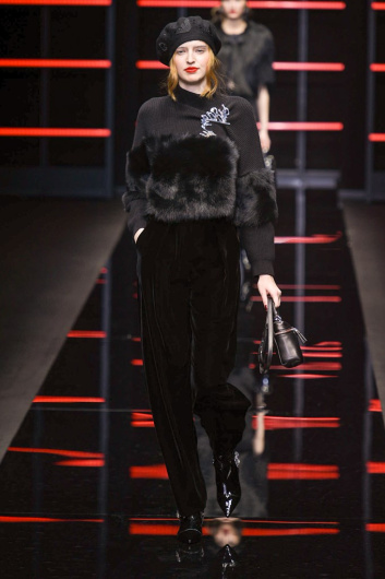 Fotoservizio/FW 19-20/WOMEN/SFILATA/EMPORIO ARMANI/DP2/5