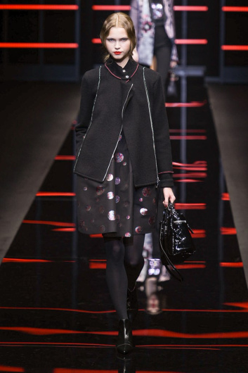 Fotoservizio/FW 19-20/WOMEN/SFILATA/EMPORIO ARMANI/DP2/7