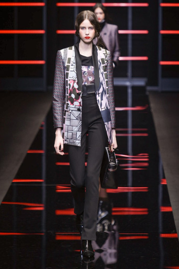 Fotoservizio/FW 19-20/WOMEN/SFILATA/EMPORIO ARMANI/DP2/8