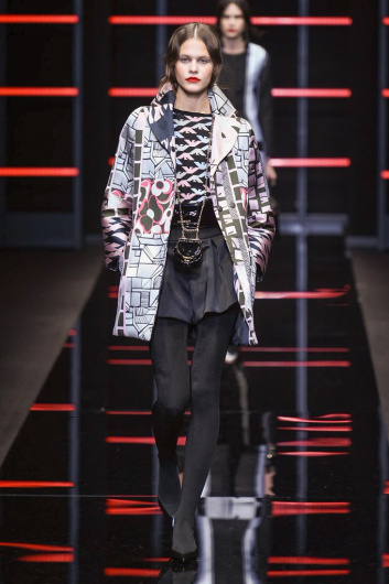 Fotoservizio/FW 19-20/WOMEN/SFILATA/EMPORIO ARMANI/DP2/10