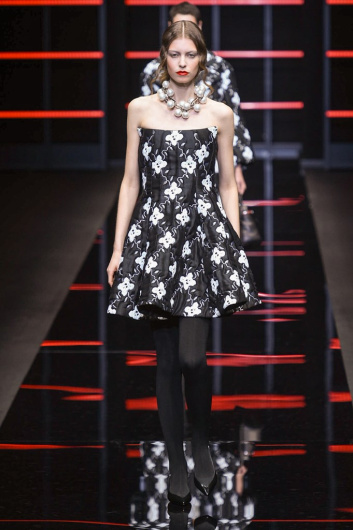 Fotoservizio/FW 19-20/WOMEN/SFILATA/EMPORIO ARMANI/DP2/1