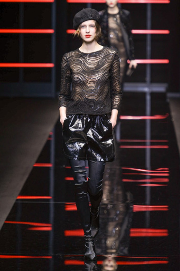 Fotoservizio/FW 19-20/WOMEN/SFILATA/EMPORIO ARMANI/DP2/4