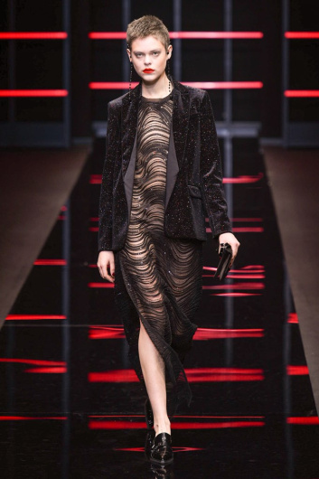Fotoservizio/FW 19-20/WOMEN/SFILATA/EMPORIO ARMANI/DP2/5