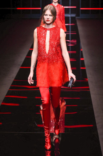 Fotoservizio/FW 19-20/WOMEN/SFILATA/EMPORIO ARMANI/DP2/25