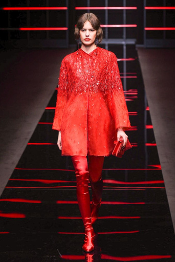 Fotoservizio/FW 19-20/WOMEN/SFILATA/EMPORIO ARMANI/DP2/26