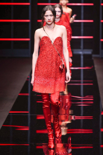 Fotoservizio/FW 19-20/WOMEN/SFILATA/EMPORIO ARMANI/DP2/19