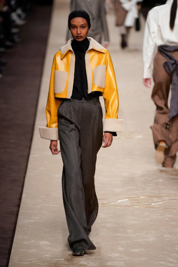 Fotoservizio/FW 19-20/WOMEN/SFILATA/FENDI/DP2/2