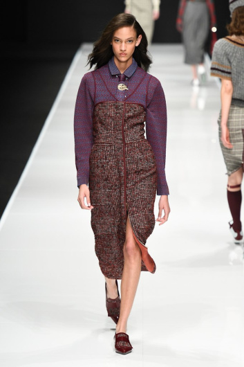 Fotoservizio/FW 19-20/WOMEN/SFILATA/ANTEPRIMA/DP2/13