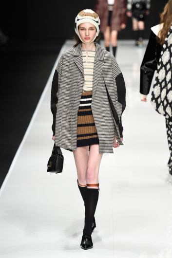 Fotoservizio/FW 19-20/WOMEN/SFILATA/ANTEPRIMA/DP2/7