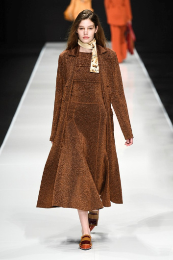 Fotoservizio/FW 19-20/WOMEN/SFILATA/ANTEPRIMA/DP2/19