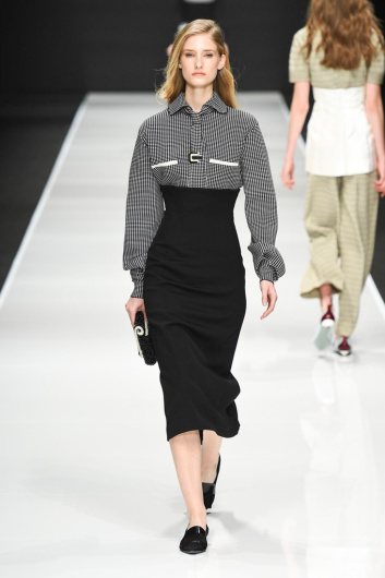 Fotoservizio/FW 19-20/WOMEN/SFILATA/ANTEPRIMA/DP2/10