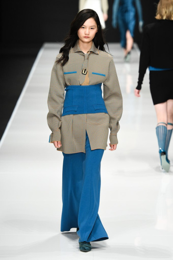 Fotoservizio/FW 19-20/WOMEN/SFILATA/ANTEPRIMA/DP2/7