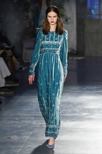 Fotoservizio/FW 19-20/WOMEN/SFILATA/LUISA BECCARIA/DP2/18