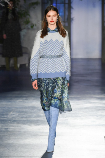 Fotoservizio/FW 19-20/WOMEN/SFILATA/LUISA BECCARIA/DP2/11