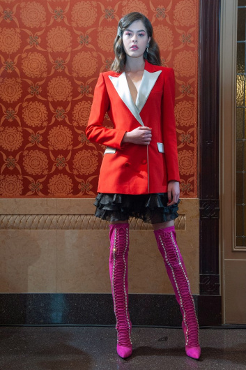 Fotoservizio/FW 19-20/WOMEN/PRESENTAZIONE/CASADEI/DP2/15