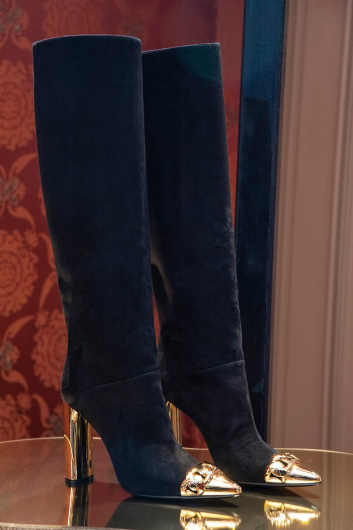 Fotoservizio/FW 19-20/WOMEN/PRESENTAZIONE/CASADEI/DP2/11