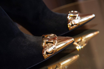 Fotoservizio/FW 19-20/WOMEN/PRESENTAZIONE/CASADEI/DP2/12