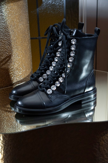 Fotoservizio/FW 19-20/WOMEN/PRESENTAZIONE/CASADEI/DP2/5