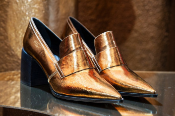 Fotoservizio/FW 19-20/WOMEN/PRESENTAZIONE/CASADEI/DP2/21