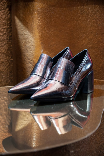 Fotoservizio/FW 19-20/WOMEN/PRESENTAZIONE/CASADEI/DP2/12