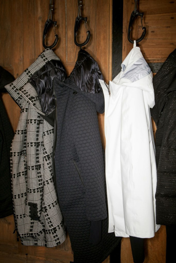 Fotoservizio/FW 19-20/WOMEN/PRESENTAZIONE/HERNO/DP2/6
